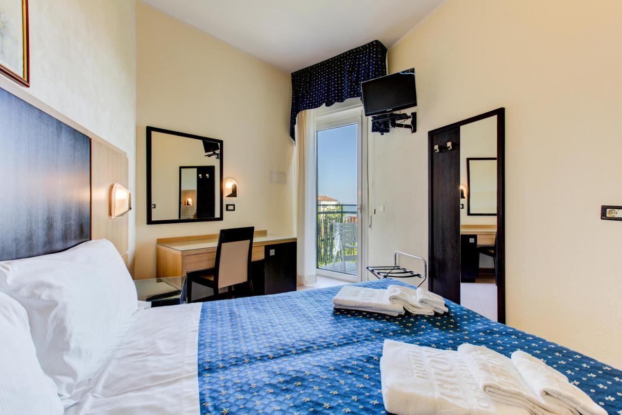 Hotel Verona Cesenatico Ngoại thất bức ảnh
