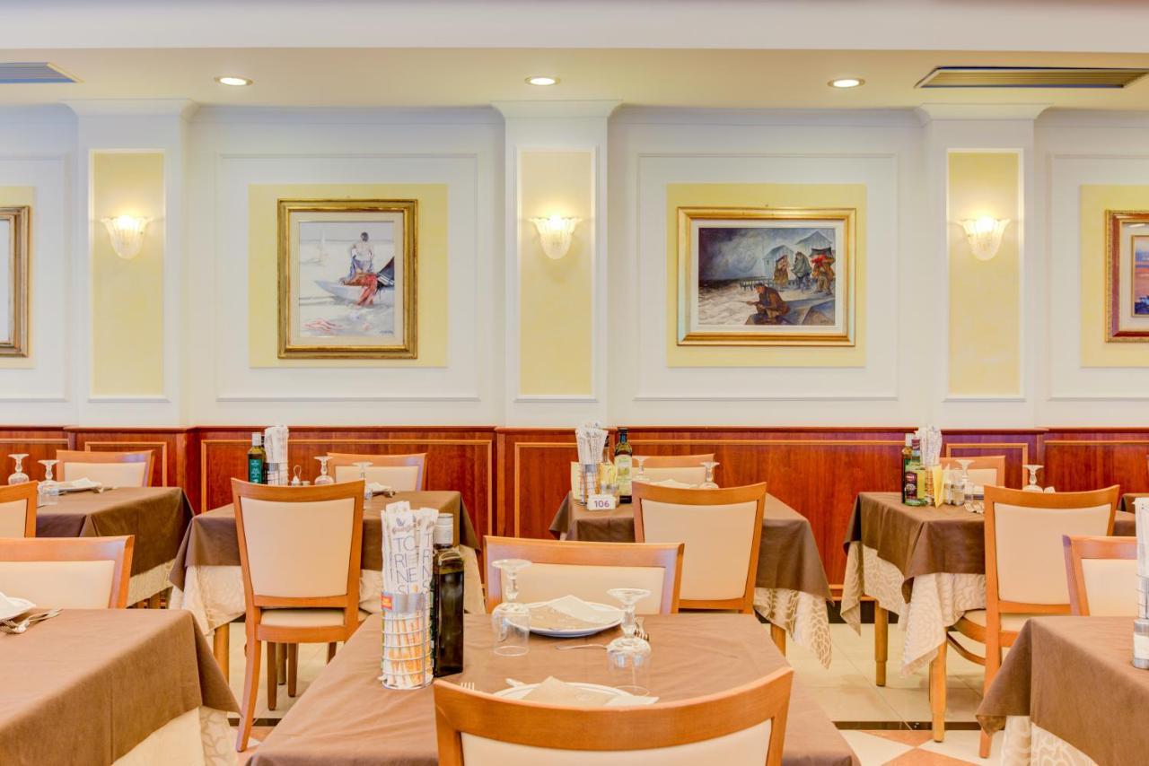 Hotel Verona Cesenatico Ngoại thất bức ảnh