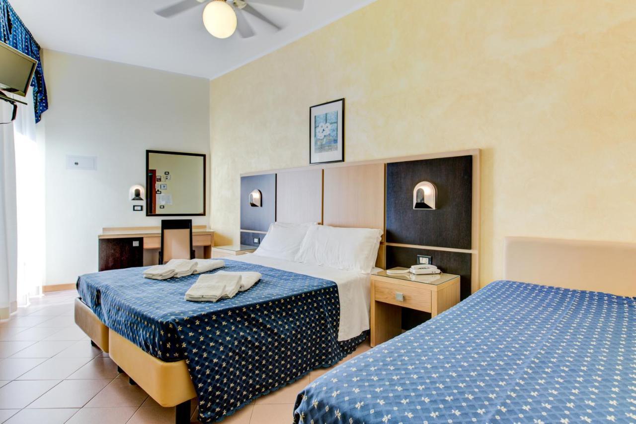 Hotel Verona Cesenatico Ngoại thất bức ảnh
